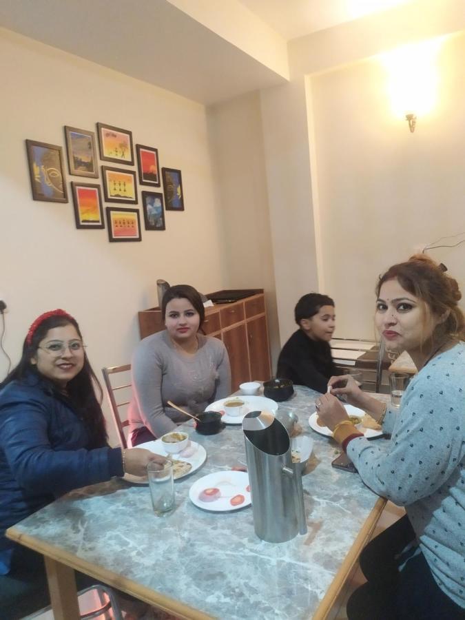 Hotel Cozy Haven Mandi Exterior photo